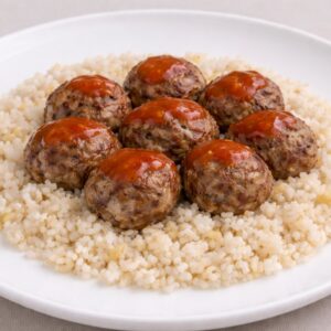 ALBÓNDIGAS DE CARNE CON ARROZ